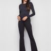 good-american-flare-fit-jeans-black-001-1